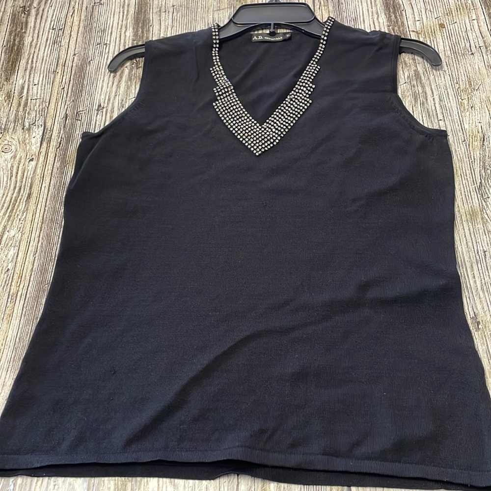 AD ORIGINALS BLACK RHINESTONE NECKLINE SLEEVELESS TOP SMALL